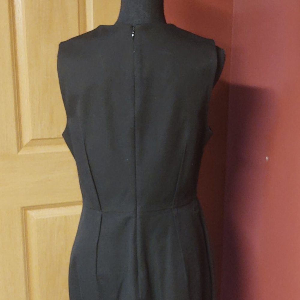 Banana Republic Black Sleeveless Sheath Dress - Picture 3 of 4